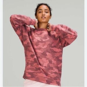Lululemon Perfectly Oversized Crew in Heritage 365 Camo Brier Rose Multi Size 10